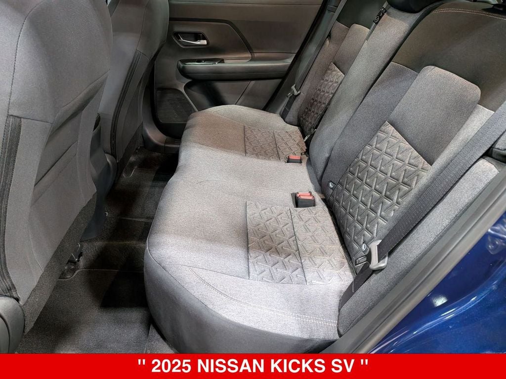 2025 Nissan Kicks SV