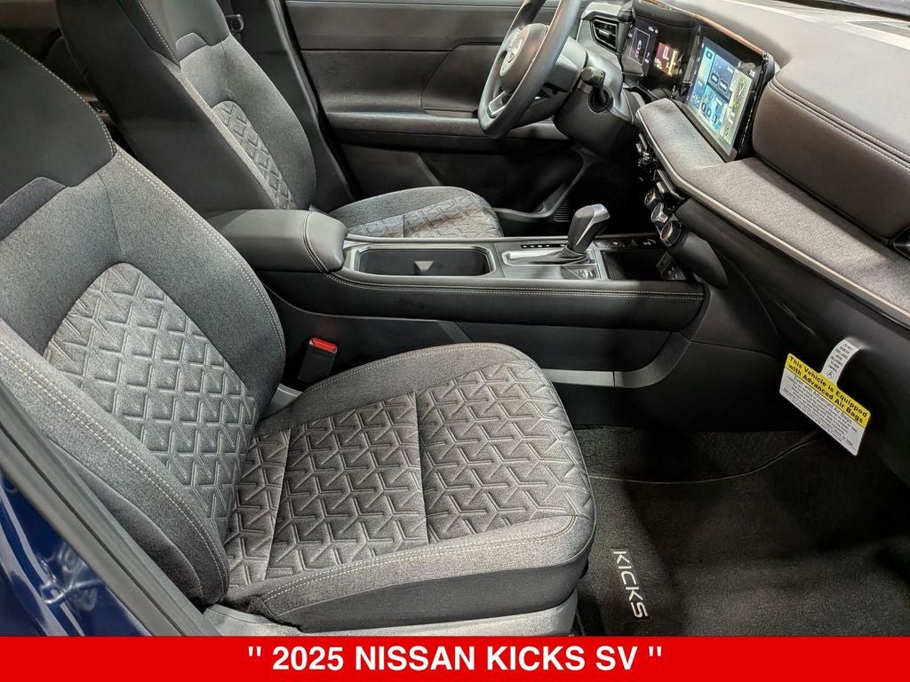 2025 Nissan Kicks SV
