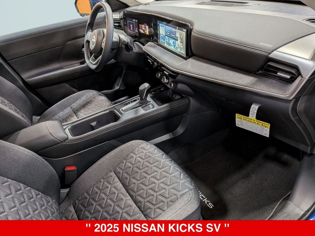 2025 Nissan Kicks SV