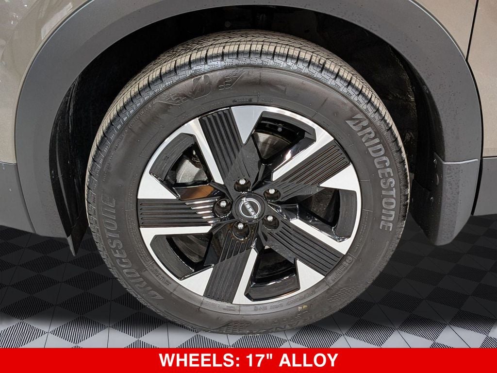 2025 Nissan Kicks SV