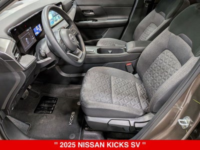 2025 Nissan Kicks SV
