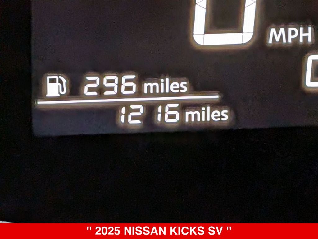 2025 Nissan Kicks SV