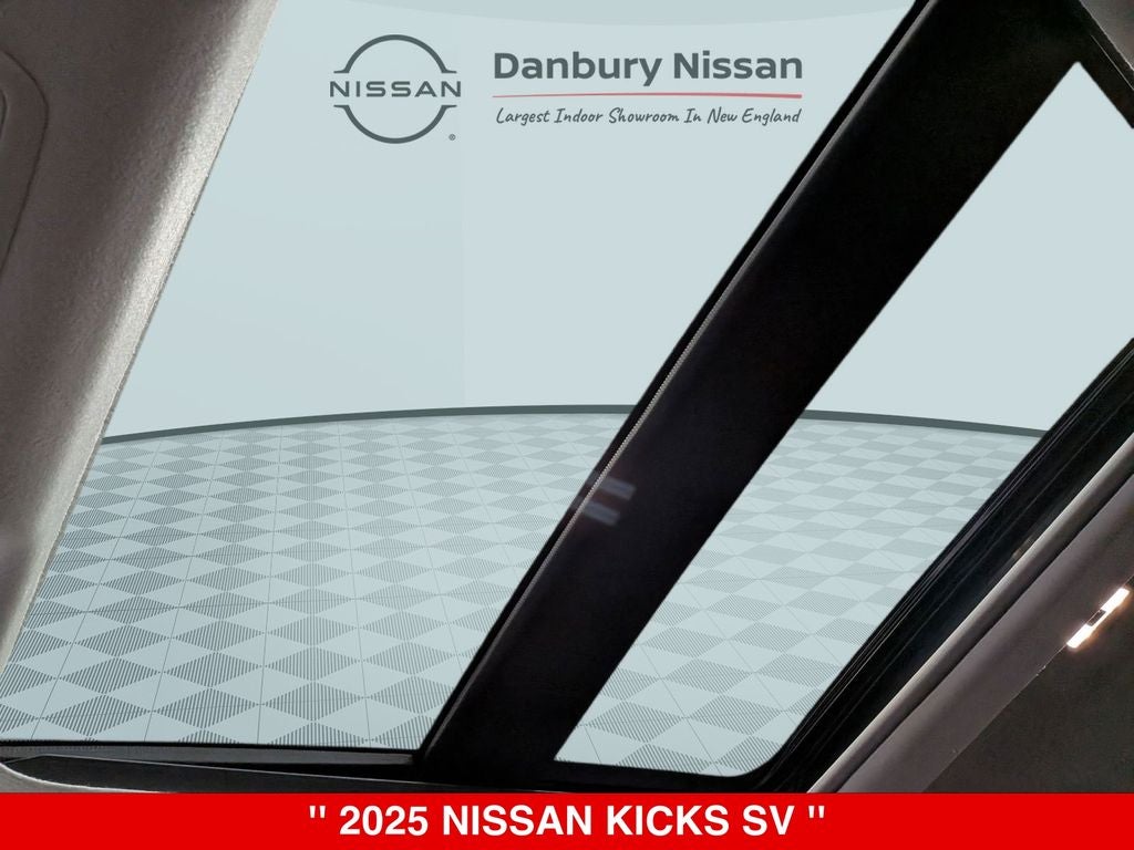 2025 Nissan Kicks SV