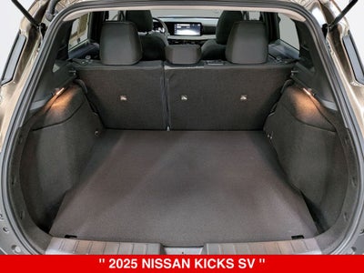2025 Nissan Kicks SV