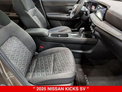 2025 Nissan Kicks SV