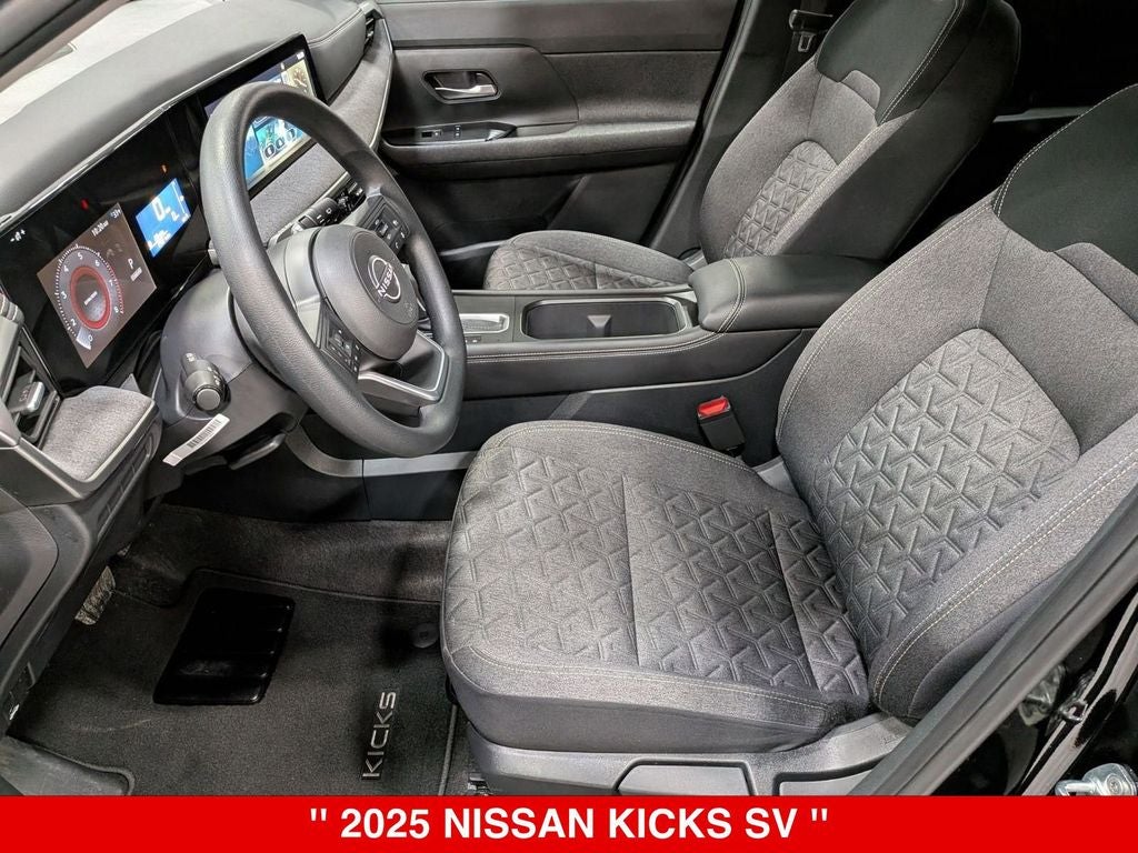 2025 Nissan Kicks SV
