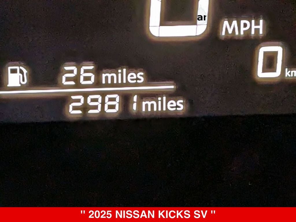 2025 Nissan Kicks SV