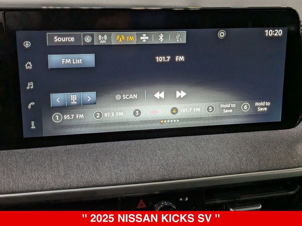 2025 Nissan Kicks SV