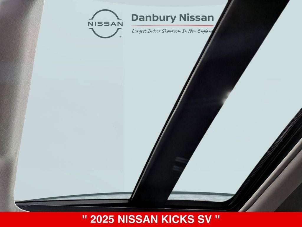 2025 Nissan Kicks SV