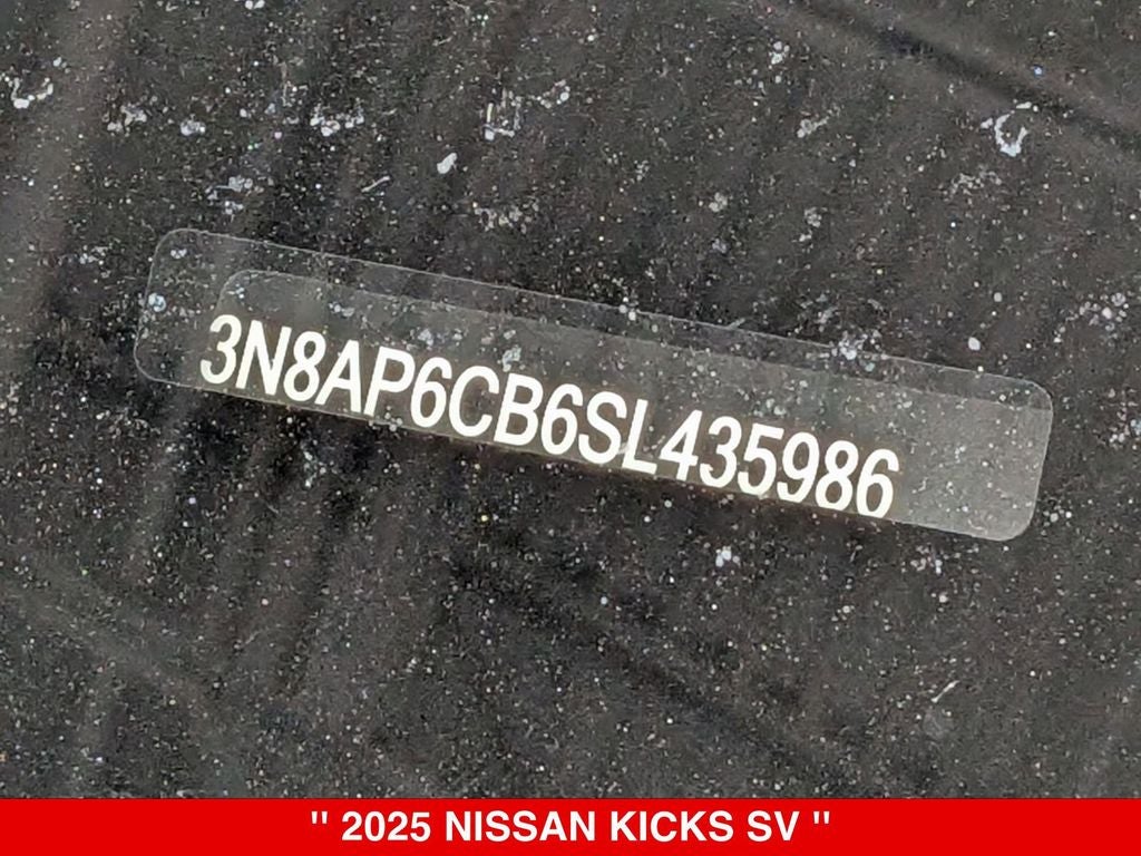 2025 Nissan Kicks SV