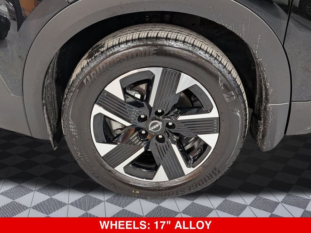 2025 Nissan Kicks SV