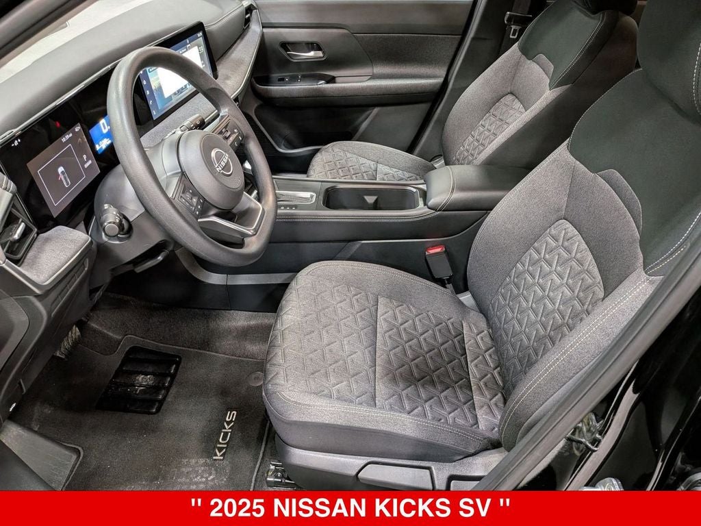 2025 Nissan Kicks SV
