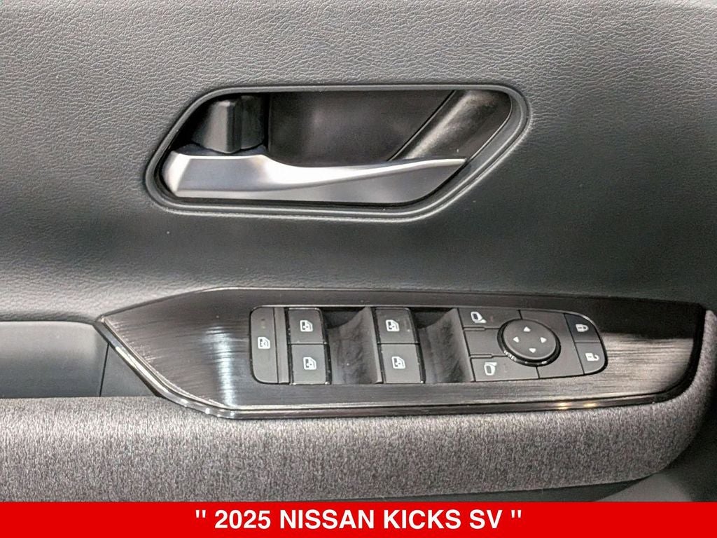 2025 Nissan Kicks SV