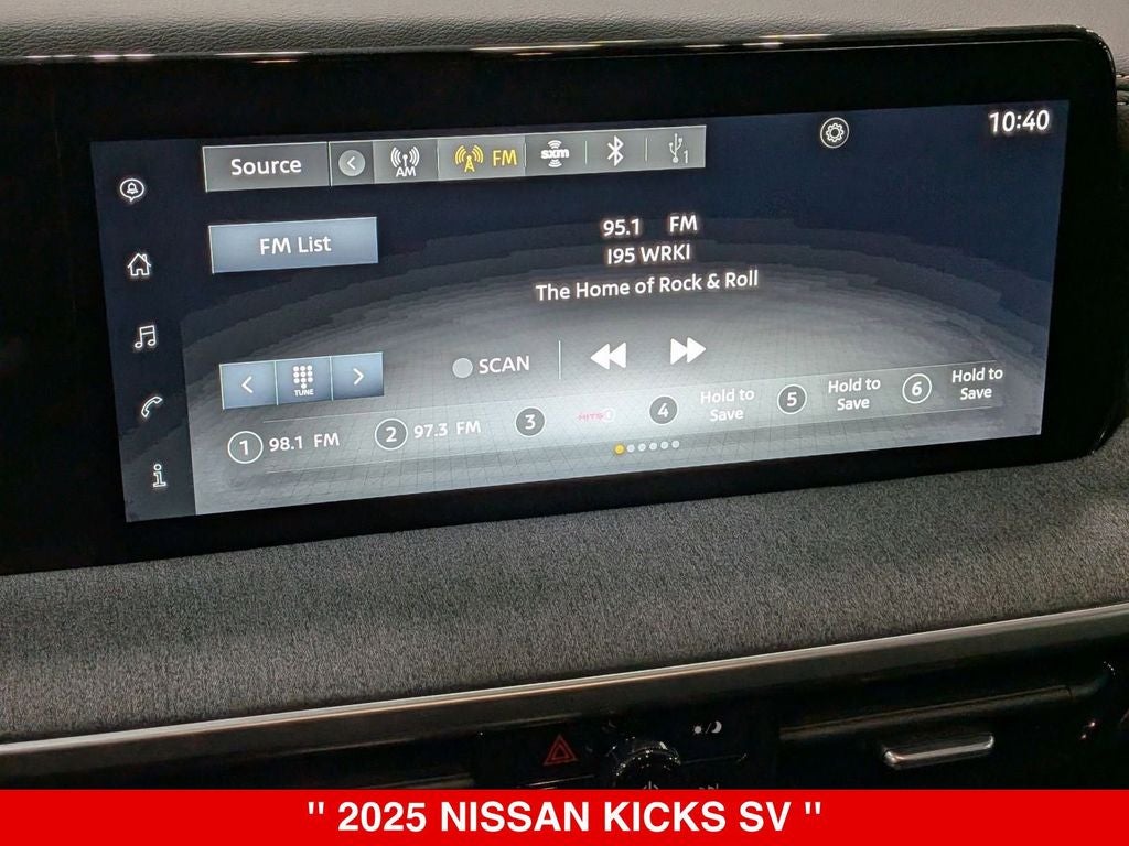 2025 Nissan Kicks SV