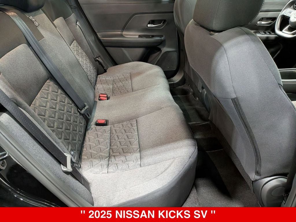 2025 Nissan Kicks SV