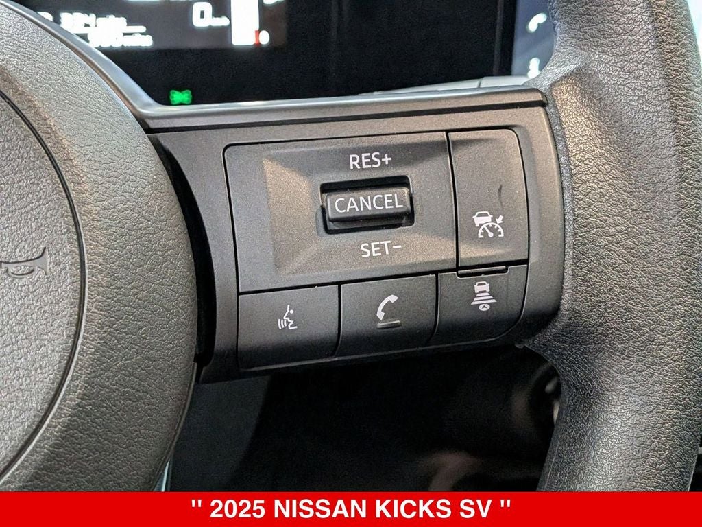 2025 Nissan Kicks SV