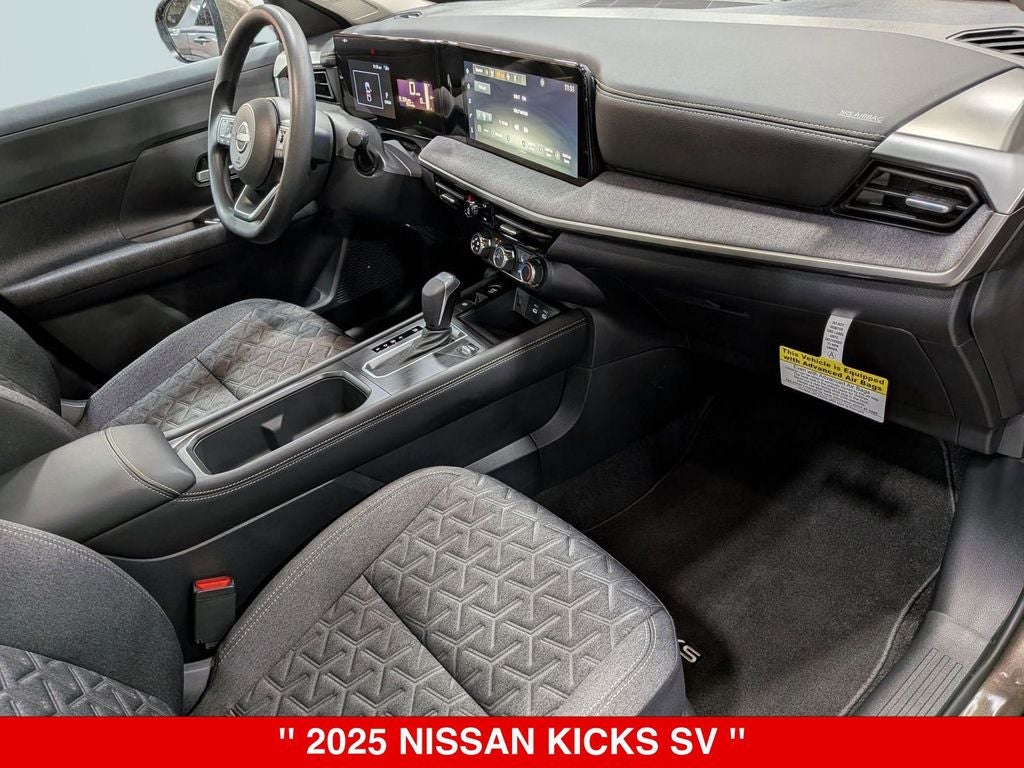 2025 Nissan Kicks SV