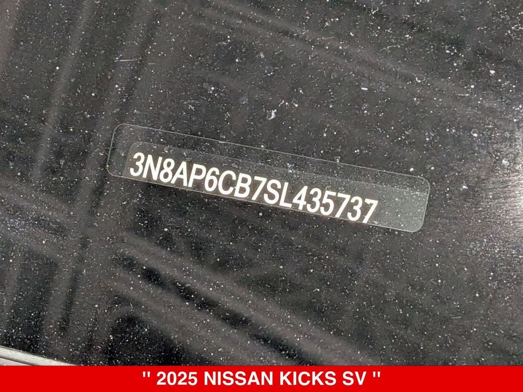2025 Nissan Kicks SV