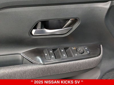 2025 Nissan Kicks SV