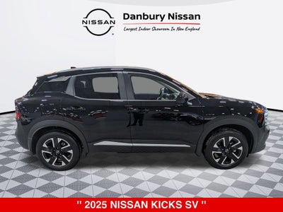 2025 Nissan Kicks SV