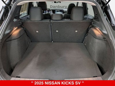2025 Nissan Kicks SV