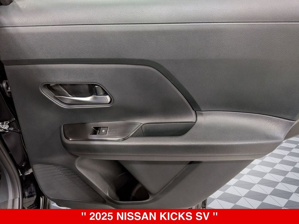 2025 Nissan Kicks SV