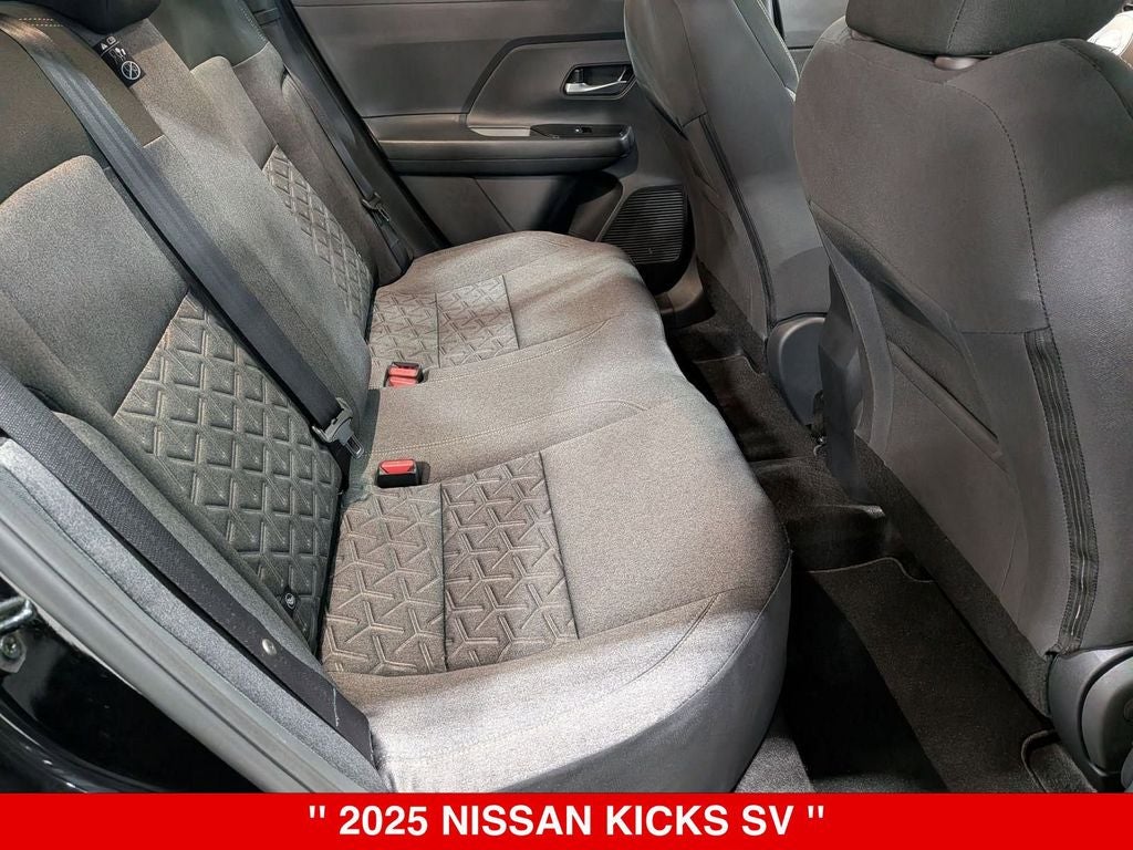 2025 Nissan Kicks SV