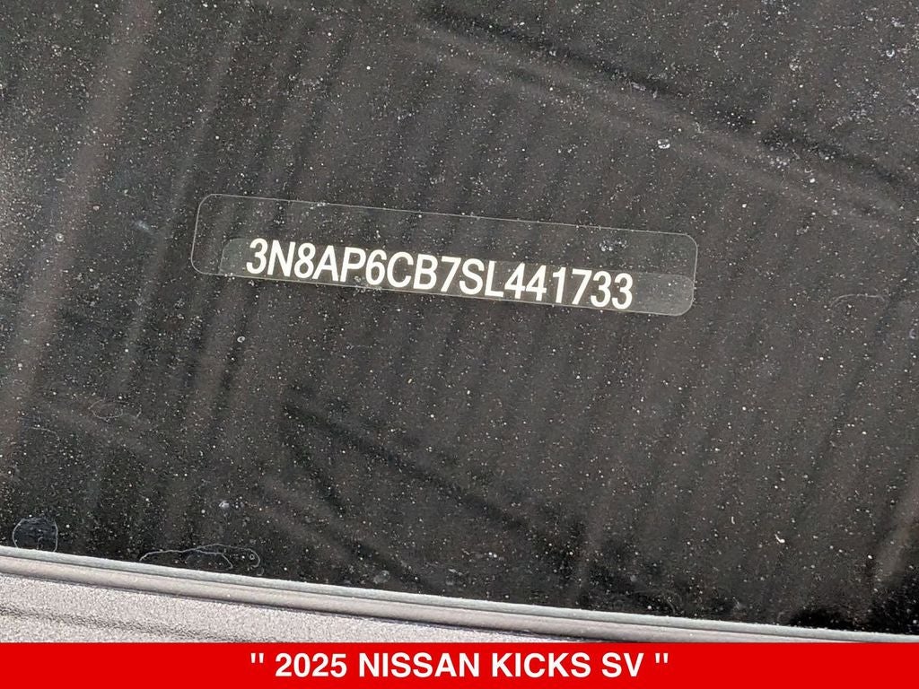 2025 Nissan Kicks SV