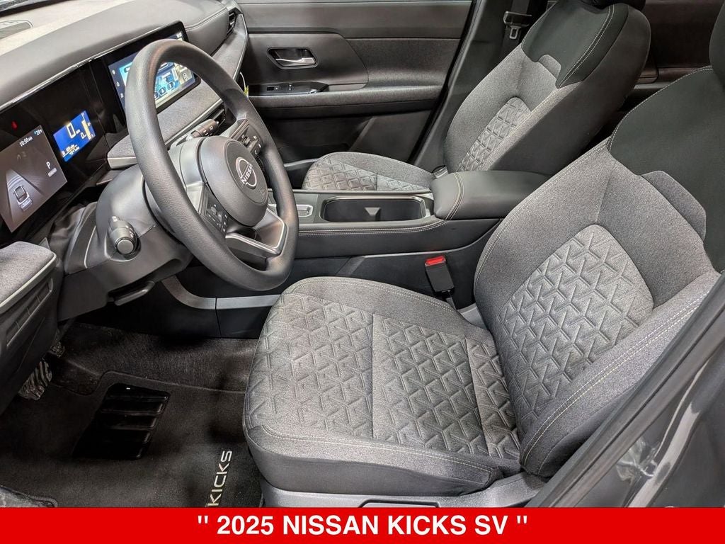 2025 Nissan Kicks SV