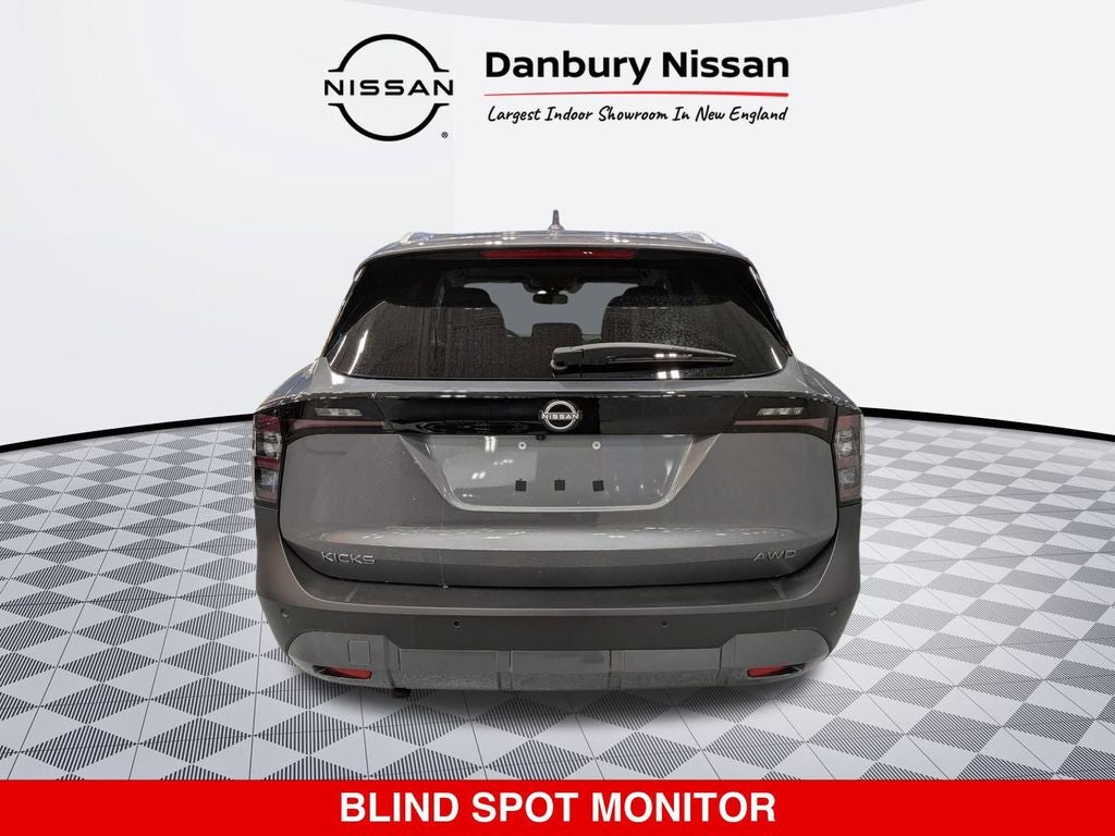 2025 Nissan Kicks SV