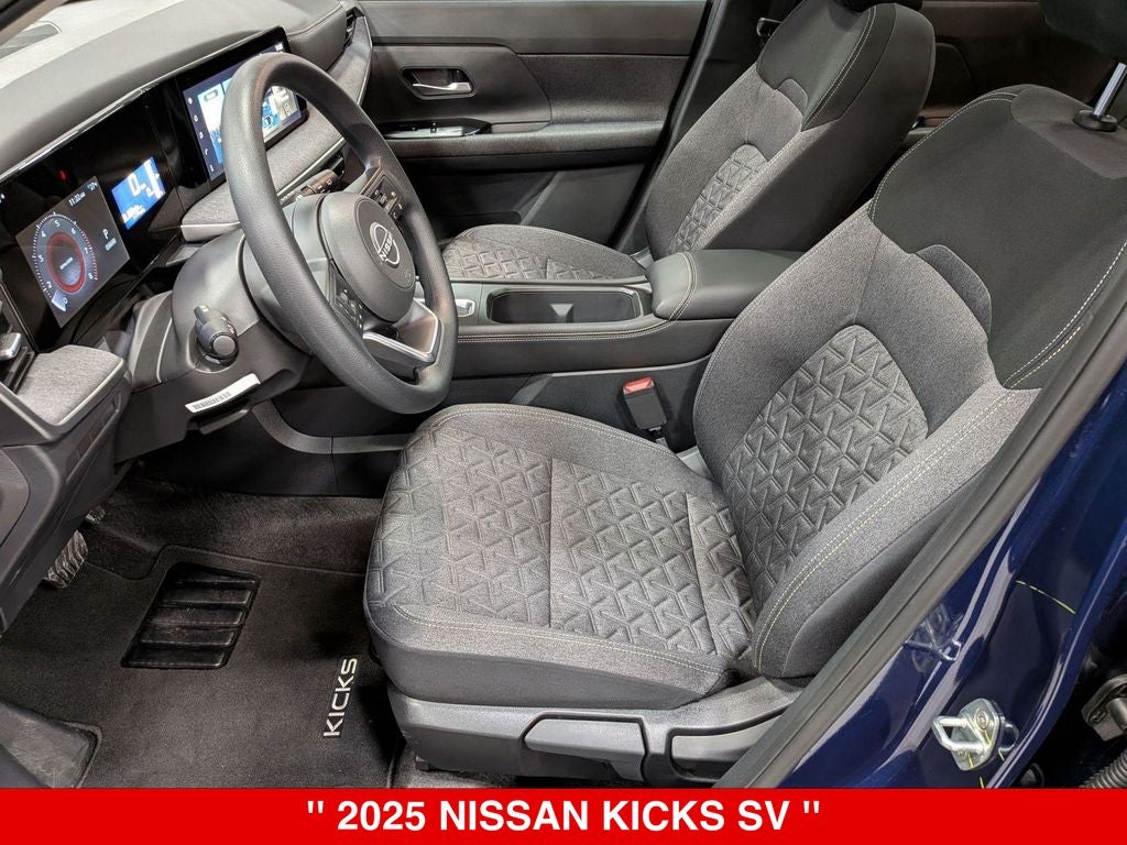 2025 Nissan Kicks SV