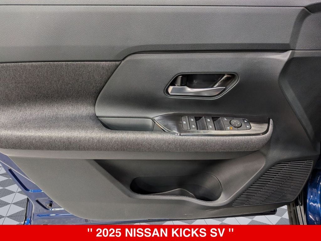 2025 Nissan Kicks SV