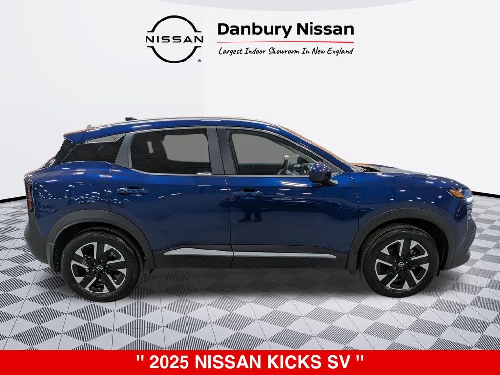 2025 Nissan Kicks SV