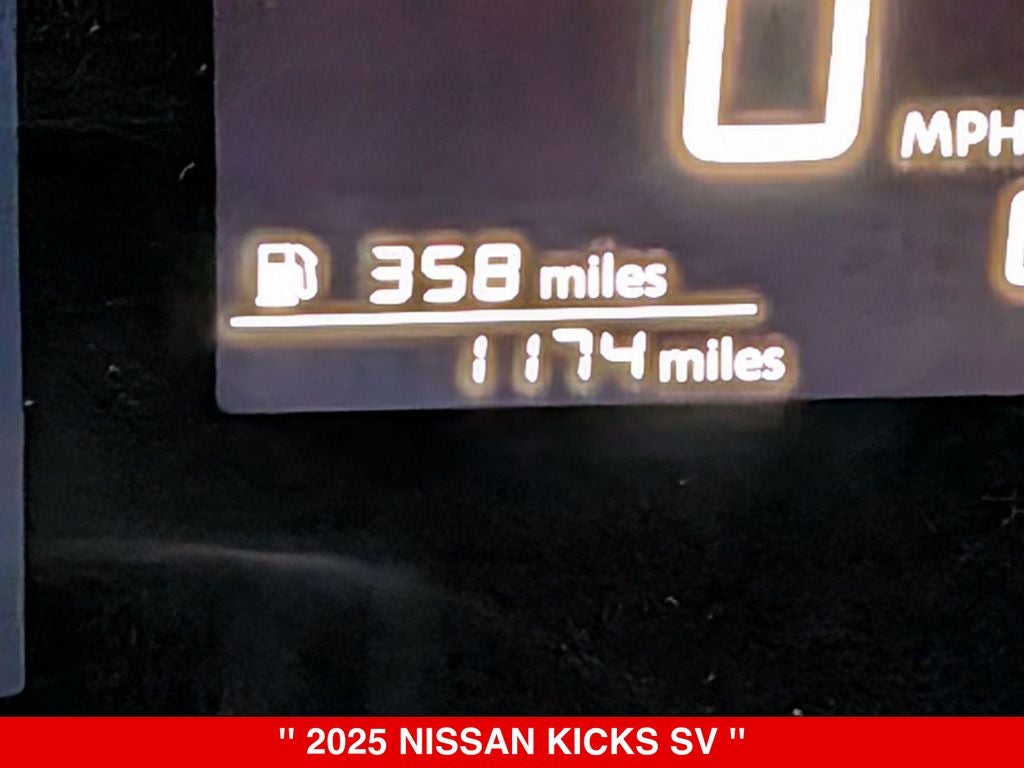 2025 Nissan Kicks SV
