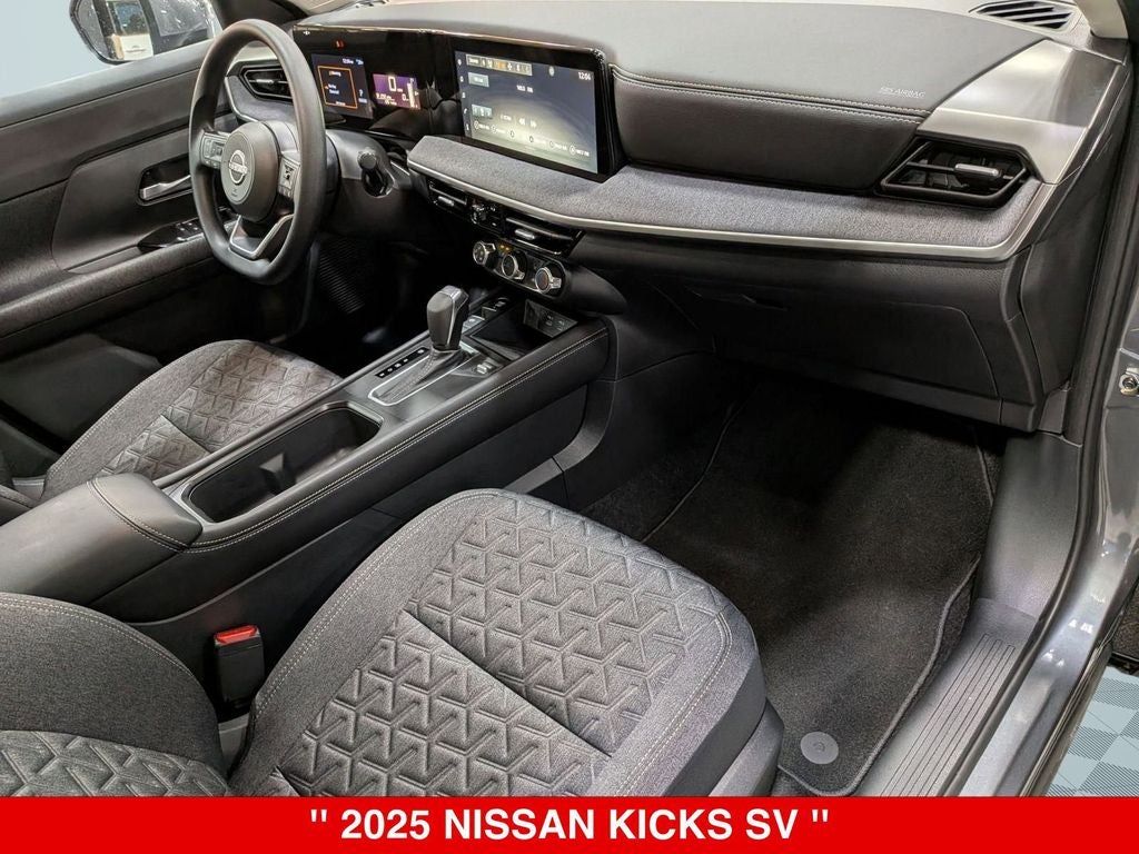 2025 Nissan Kicks SV
