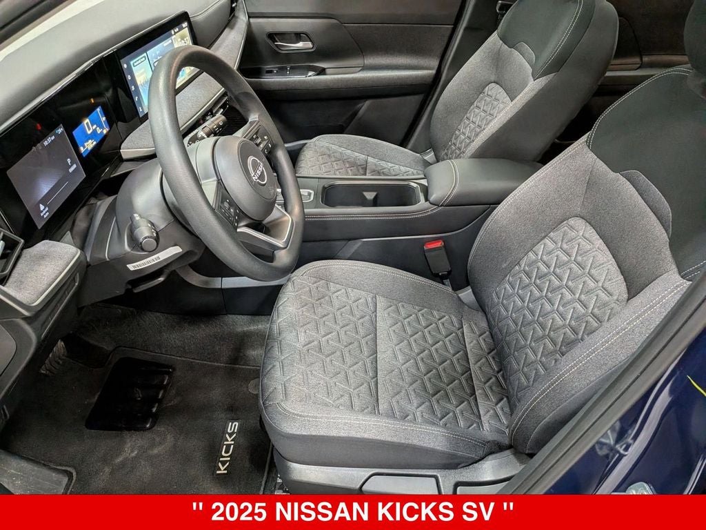 2025 Nissan Kicks SV