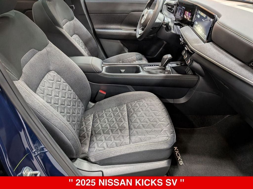 2025 Nissan Kicks SV