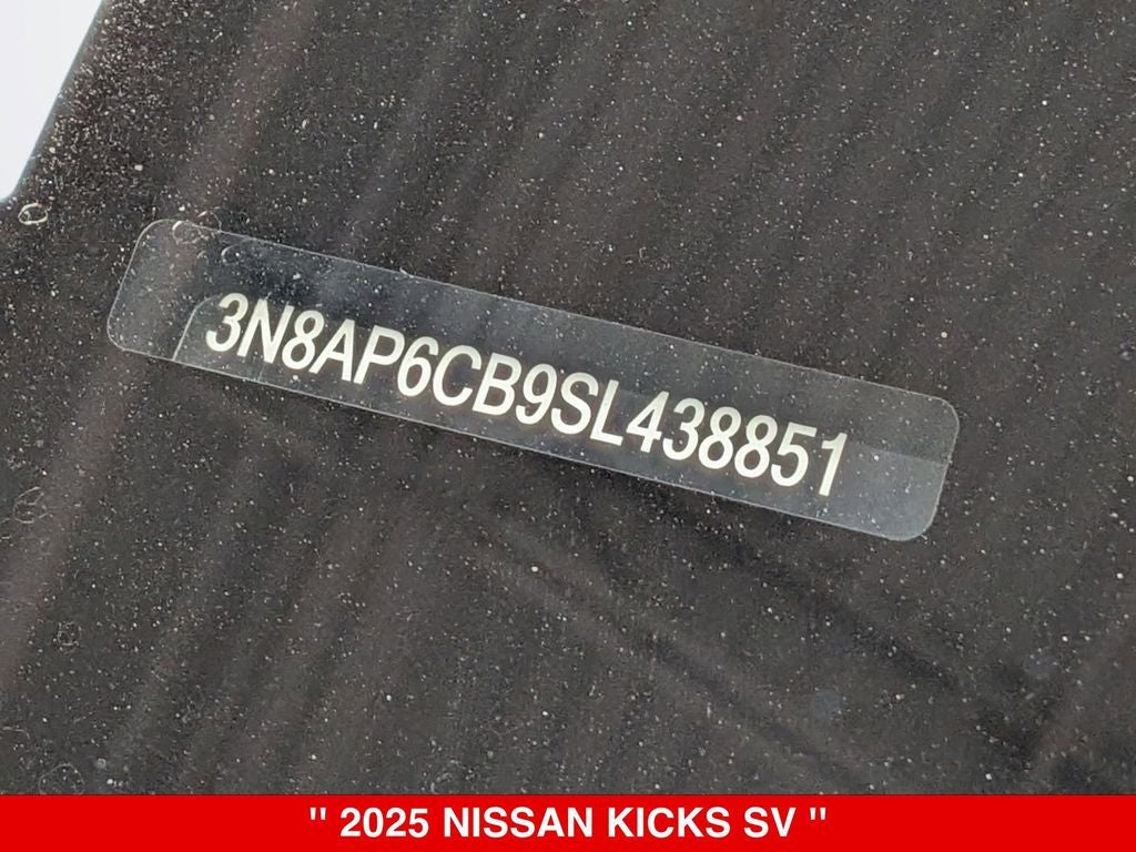 2025 Nissan Kicks SV