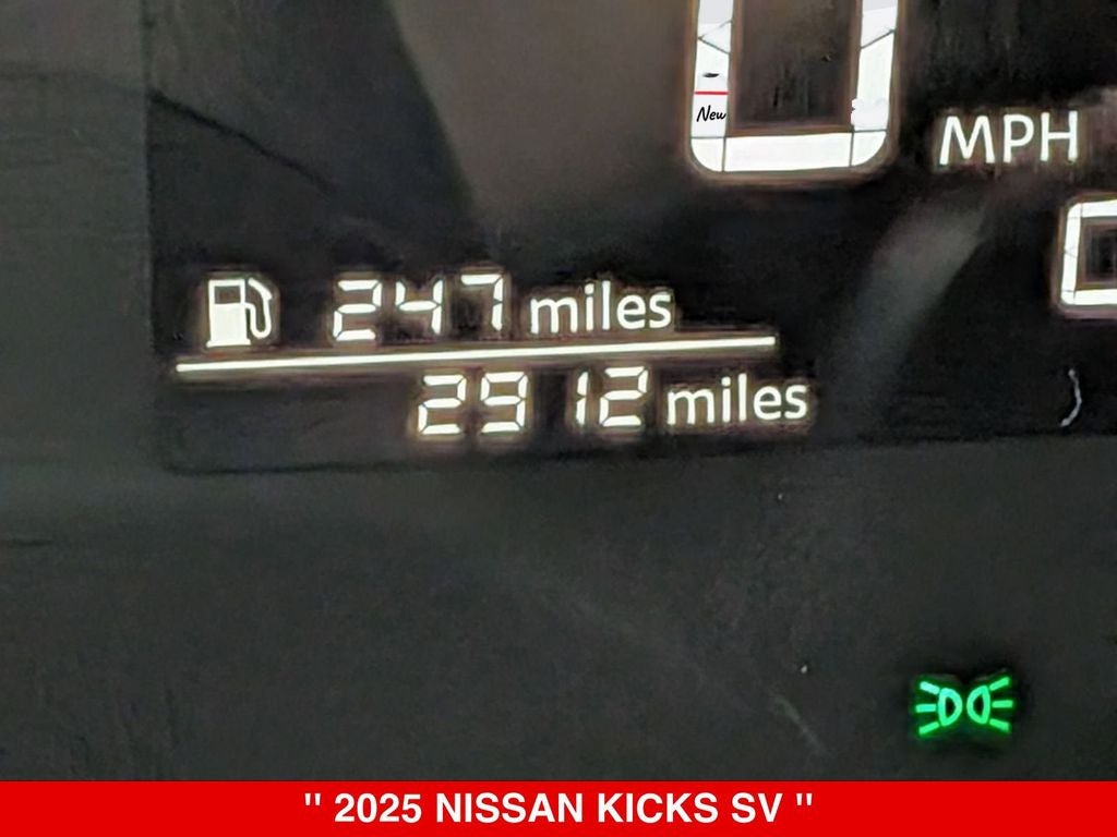 2025 Nissan Kicks SV Premium AWD NISSAN CERTIFIED