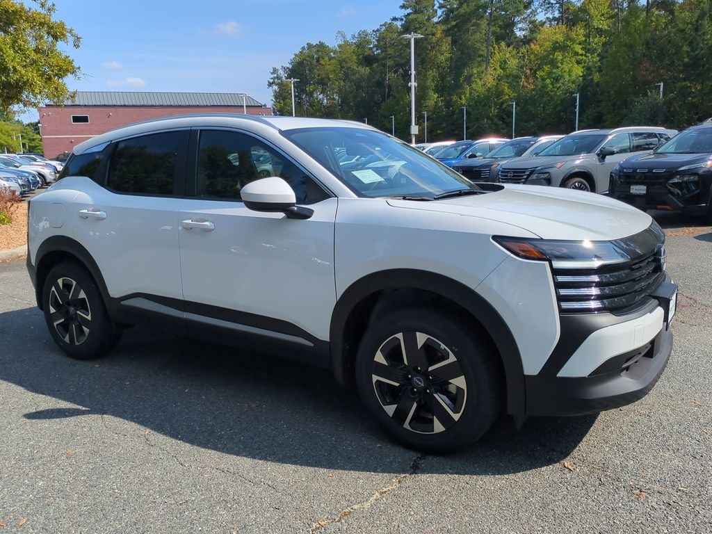 2025 Nissan Kicks SV