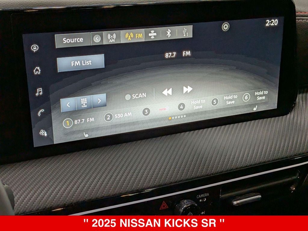 2025 Nissan Kicks SR