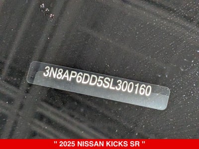 2025 Nissan Kicks SR