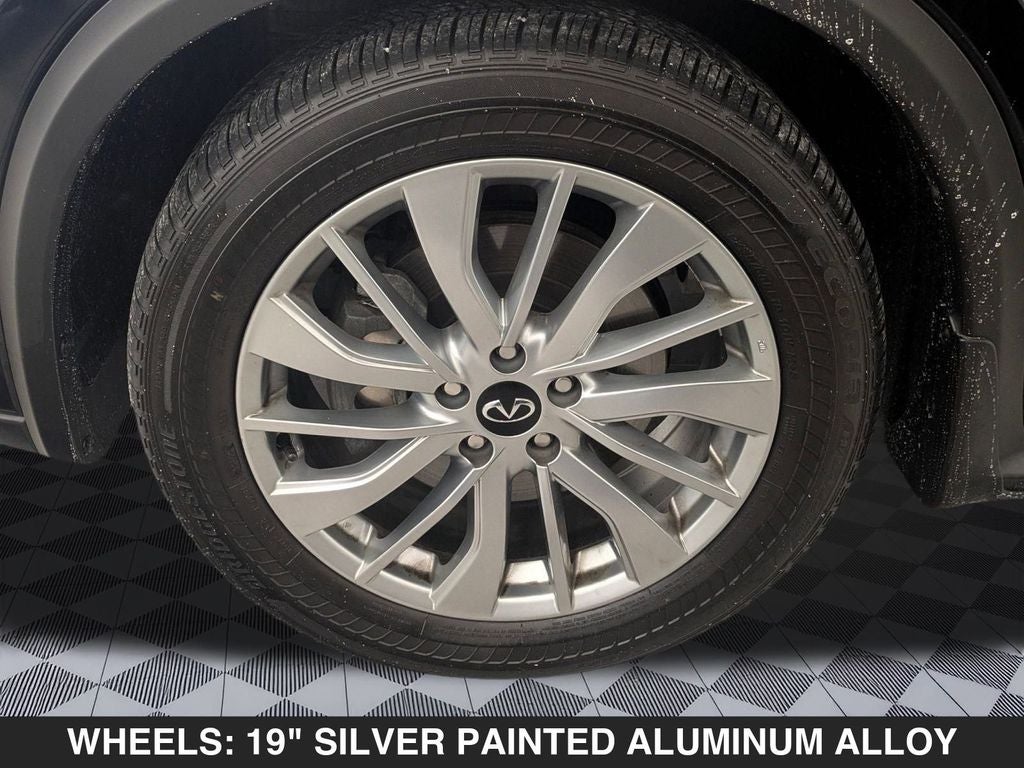 2023 INFINITI QX50 LUXE