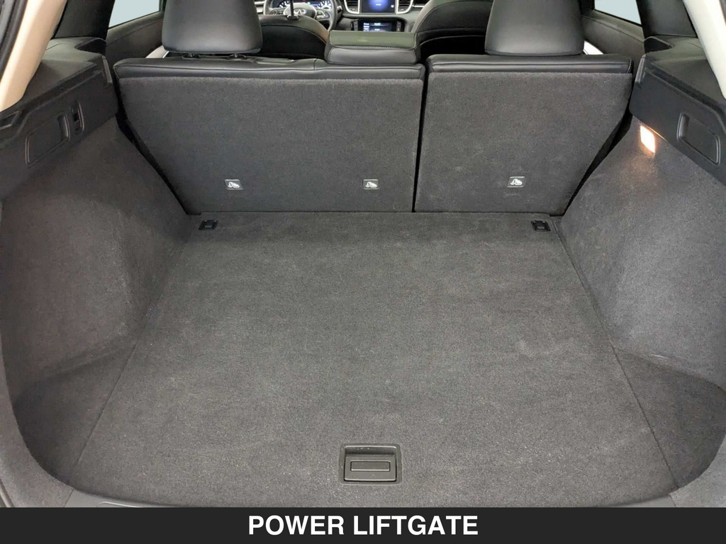 2023 INFINITI QX50 LUXE