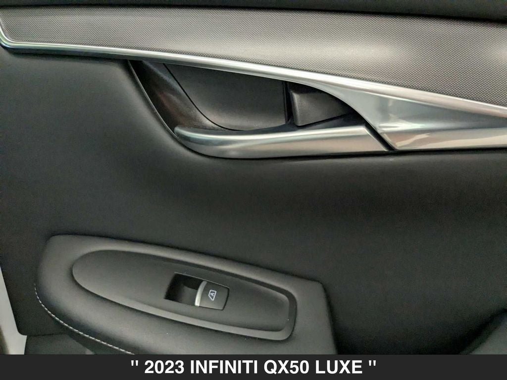 2023 INFINITI QX50 LUXE