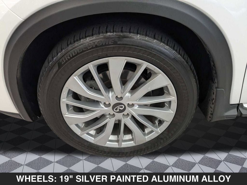 2023 INFINITI QX50 LUXE