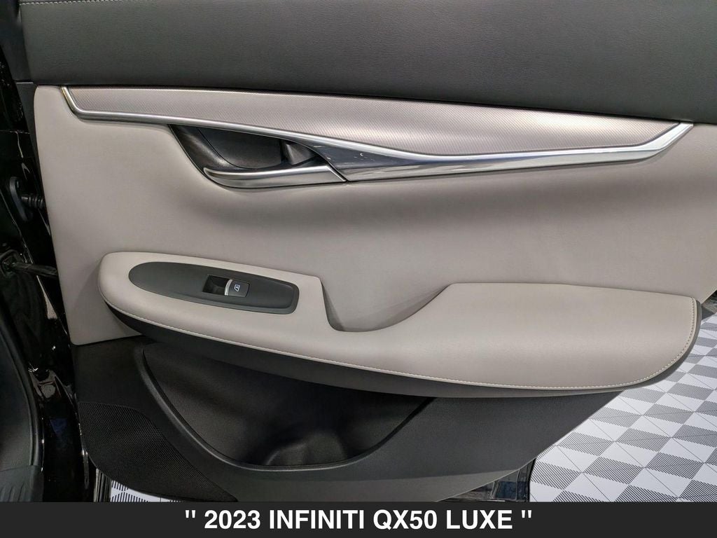 2023 INFINITI QX50 LUXE