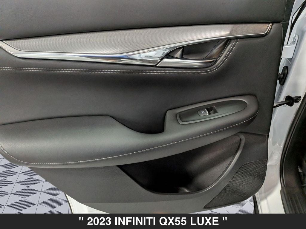 2023 INFINITI QX55 LUXE