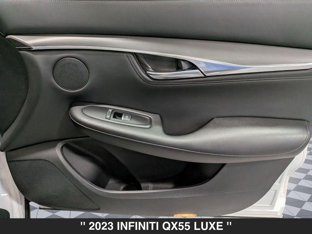 2023 INFINITI QX55 LUXE