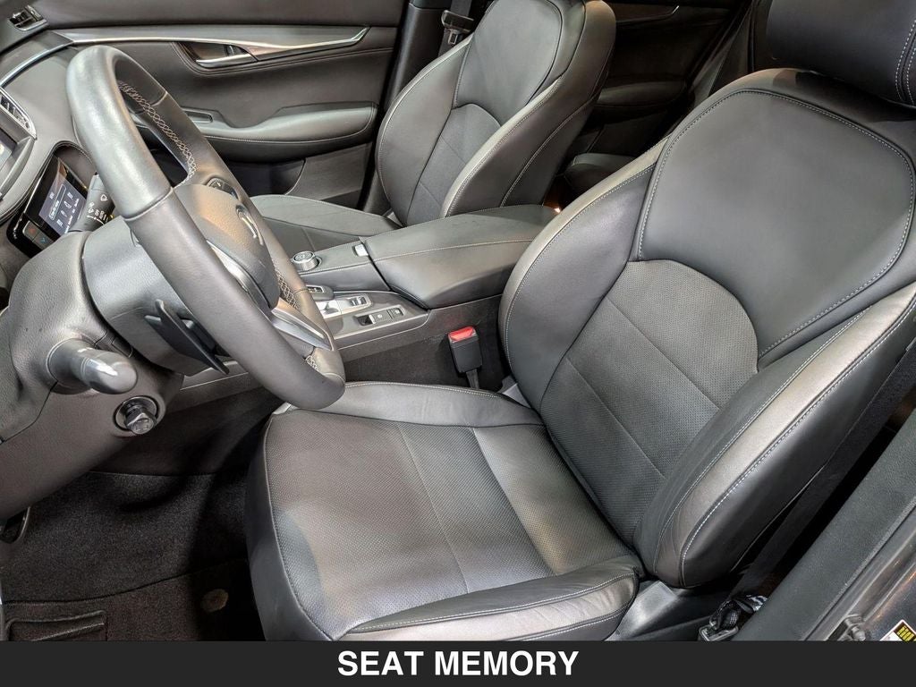 2025 INFINITI QX55 ESSENTIAL